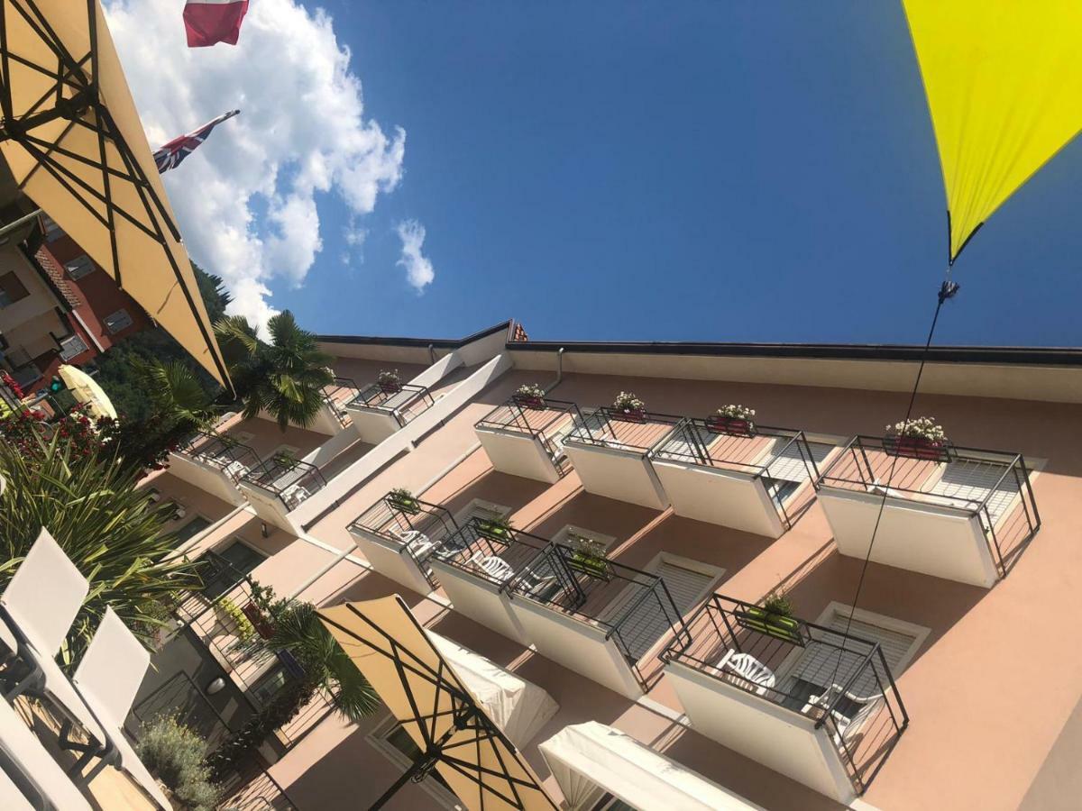 Hotel Alberello Riva del Garda Exterior photo